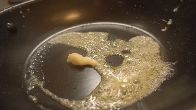 【vlog】一人暮らしの自炊/じゃがいものガレット、ガーリックシュリンプ、オニオンスープ、グラタンを作った日、カルディ購入品