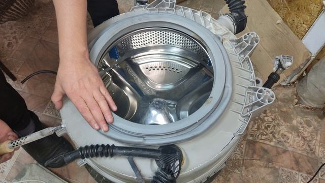 Замена подшипников СМА занусси| zanussi | пайка, распил бака реноватором| не разборный бак. смотреть онлайн