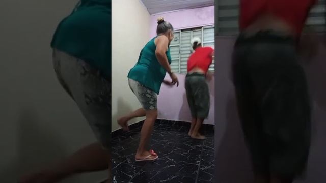 ninguém precisa de padrão cada um sua beleza natural meme смотреть онлайн