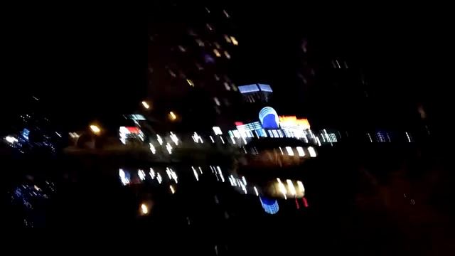 Химки.Кафе" Лебединое озеро" на берегу пруда.... смотреть онлайн