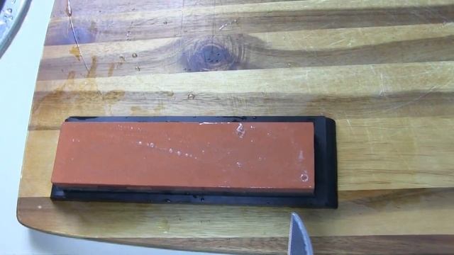 Как точить нож на камне. Водный камень и масляный камень для заточки ножей смотреть онлайн