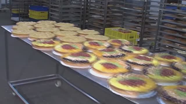 Промышленное производство выпечки. Хлебокомбинат смотреть онлайн