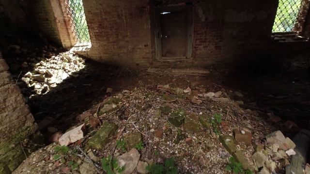Старая церковь в селе Кинтаново. Церковь Спаса Нерукотворного Образа. смотреть онлайн