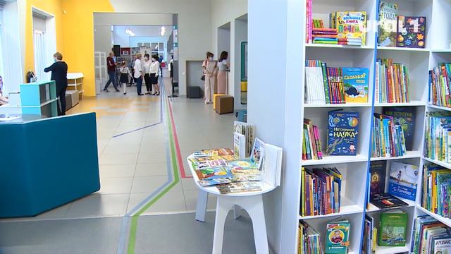 В Челябинске открылась библиотека нового поколения смотреть онлайн
