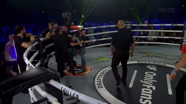 Jack shady Grady v Ryan Reber at BKFC 32. The after fight смотреть онлайн
