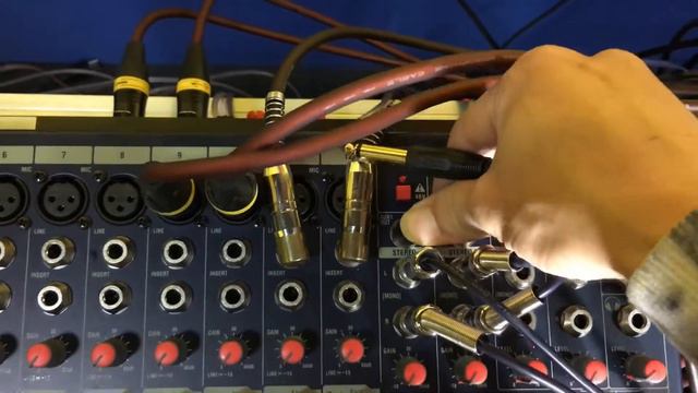 Mixer SoundCraft EFX 12 kết hợp Vang số Siso OS 510 làm effect rời . смотреть онлайн