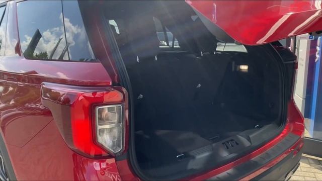 Ford Explorer ST-Line 2022 Lucid Red смотреть онлайн