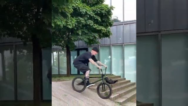 WeThePeople Bike Co смотреть онлайн