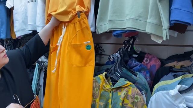 КОРЕЙСКАЯ И КИТАЙСКАЯ ОДЕЖДА ?ПЛАТЬЯ?КОМБИНЕЗОНЫ?БРЮКИ ?ФУТБОЛКИ. Садовод. Москва смотреть онлайн