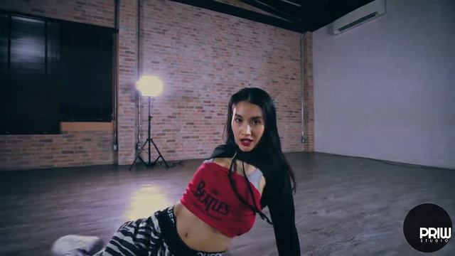 CITY GIRLS - TWERK FT. CARDI B | CHOREOGRAPHED BY FIN | PRIW STUDIO смотреть онлайн