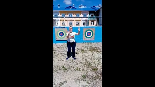Разминка на свежем воздухе для детей и родителей смотреть онлайн