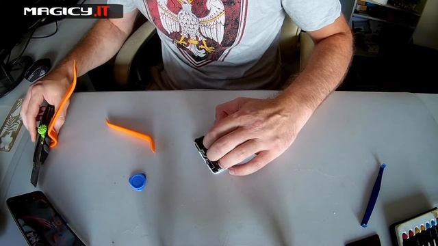 Xiaomi Redmi 5 Plus Disassembly (Battery Replacement) смотреть онлайн