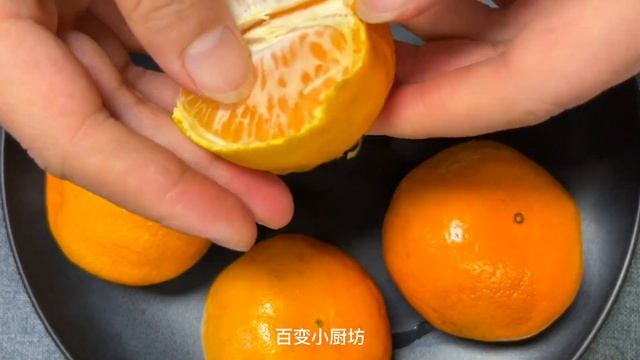 把橘子放鍋里蒸一蒸，沒想到作用這麼厲害，真是高手在民間，實用【百變小廚坊】#橘子 #橘子作用 смотреть онлайн