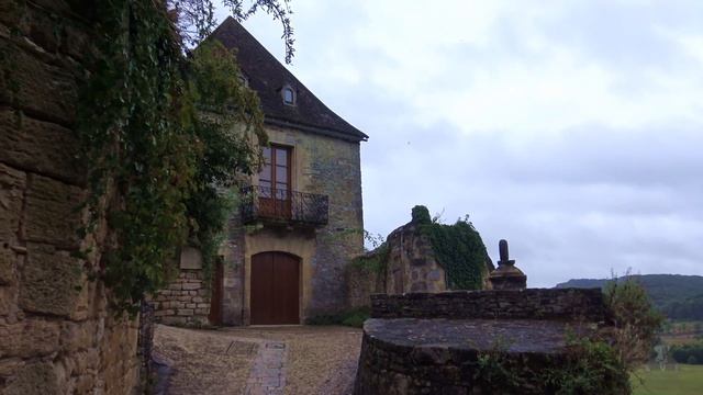 Beynac-et-Cazenac, Old Stone Hill Town on Dordogne River - Bucket List France 4K смотреть онлайн