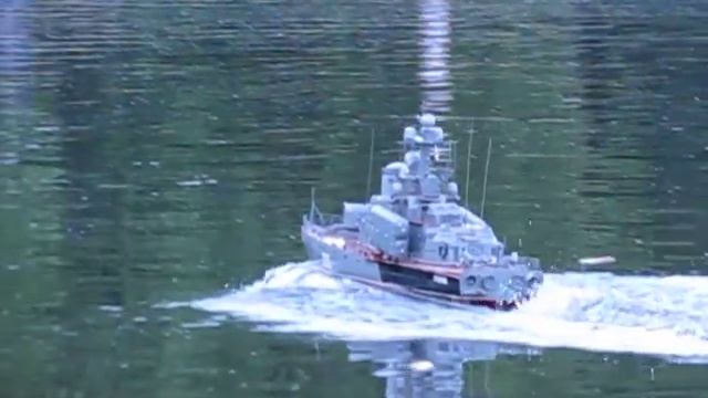 Ракетный катер Молния смотреть онлайн