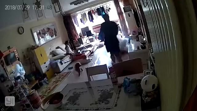 Зарядка электрического самоката закончилась полным провалом смотреть онлайн