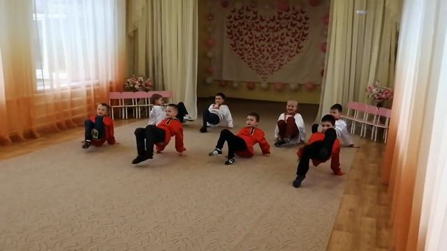 Народный танец для мальчиков смотреть онлайн