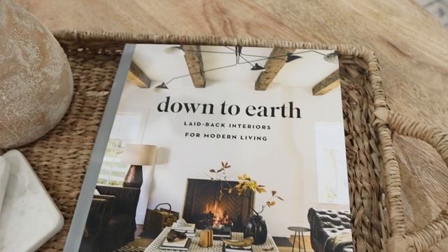 SPRING LIVING ROOM TOUR + SIMPLE SPRING DECORATING IDEAS FOR 2022 смотреть онлайн