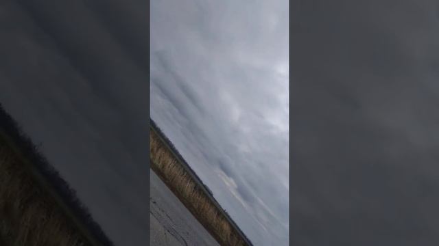 Что делать если пробил колесо. Лайфхак смотреть онлайн