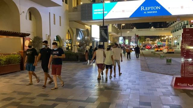 Dubai at Night | 4K | The Walk at JBR | Dubai Walking Tour | Relaxing Night Walk in Dubai смотреть онлайн