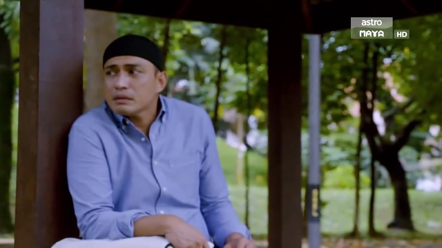 Sejadah Untuk Dia Episod 1