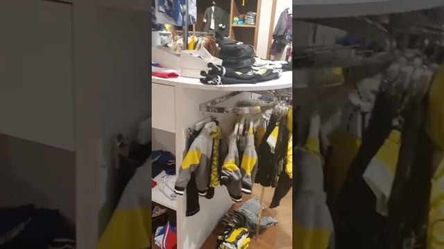 Разбор магазина детской одежды смотреть онлайн