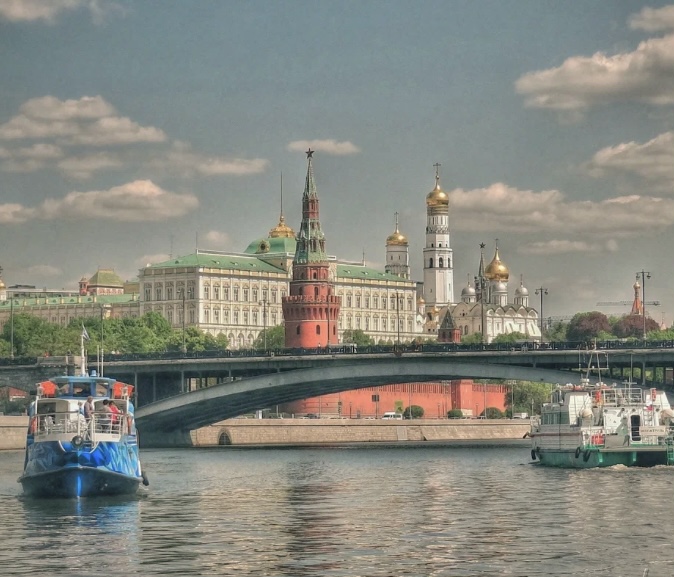 Автопрогулка по Москве. Весна смотреть онлайн