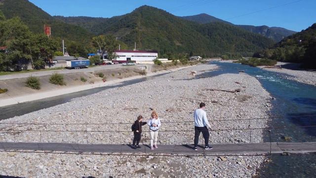 Мост над рекой Псезуапсе.🌴ЛАЗАРЕВСКОЕ и Я смотреть онлайн