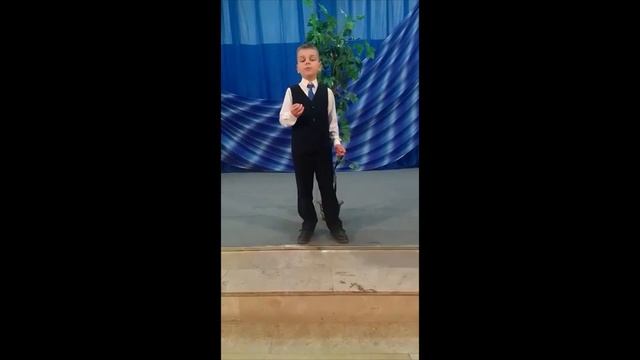 Серёжа Арефьев_стихотворение "Россиюшка" Льва Протасова смотреть онлайн