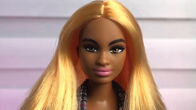 Обзор на Barbie Fashionistas 161