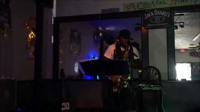 Redemption Song Sax Solo смотреть онлайн