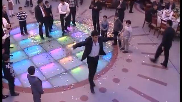 Super Reqs. Aslan Ve Haci! смотреть онлайн