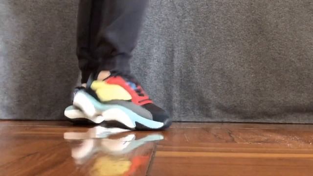 Puma Alteration Kurve Futuristic Design on feet and up close look смотреть онлайн