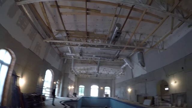 Натяжные потолки в Бассейн (подготовка помещения) смотреть онлайн
