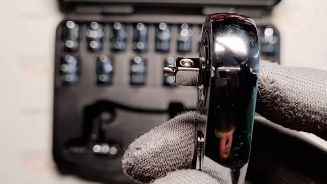 Набор торцевых головок YATO сквозных с трещоткой, YT-3865 смотреть онлайн