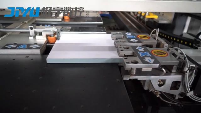 Сверлильно-присадочный центр с ЧПУ JIYU CD612-2 смотреть онлайн