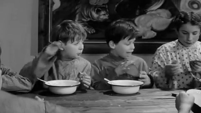 Республика ШКИД Ростовщик смотреть онлайн