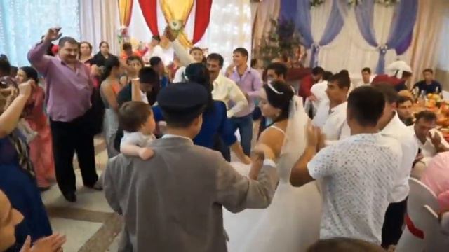 свадьба 5 сентября 15 Сергея и Розы 2ч смотреть онлайн