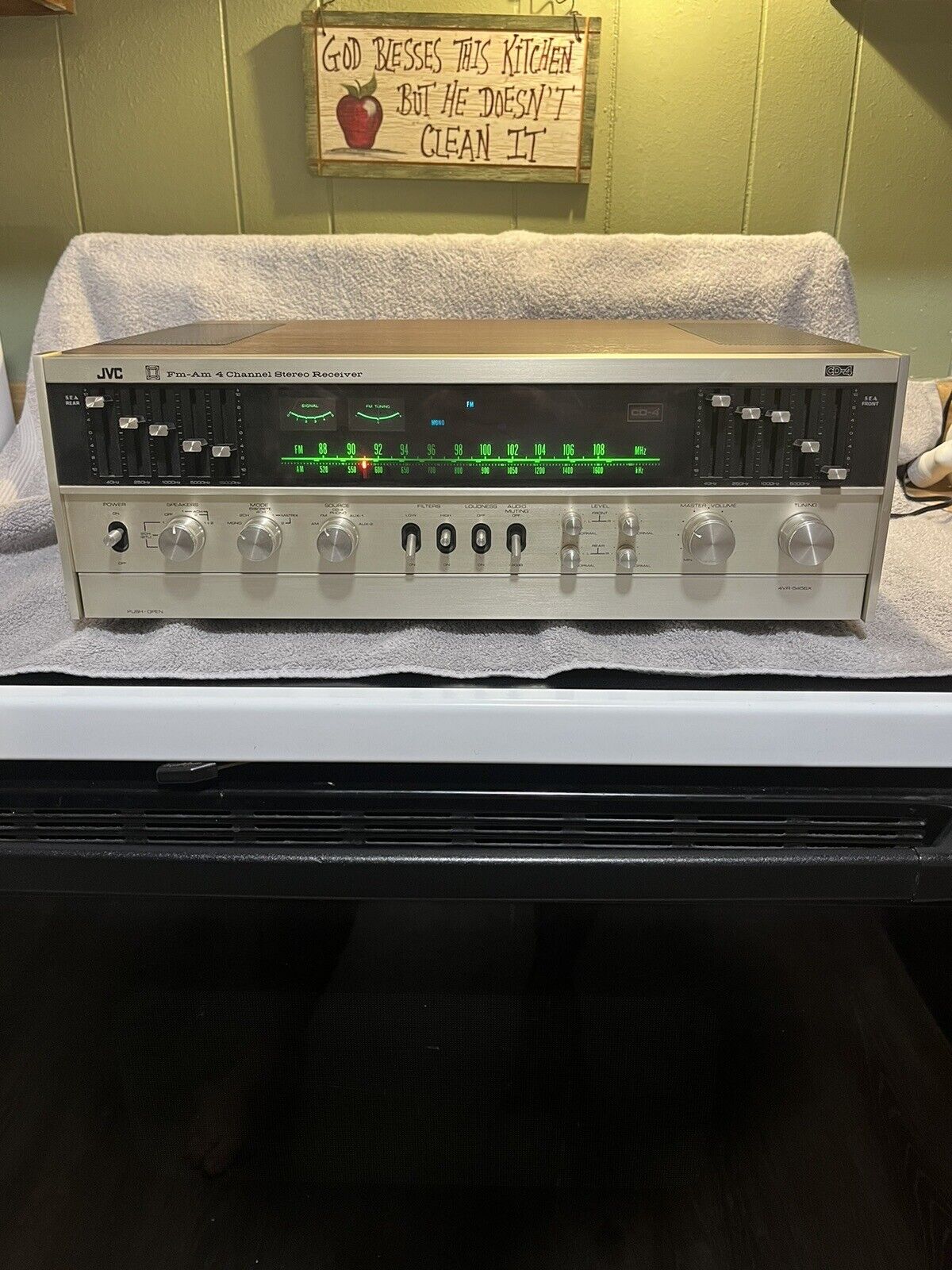 Винтажный 4-канальный стереоприемник JVC 4VR-5456X--Япония-1973-по-1974-год