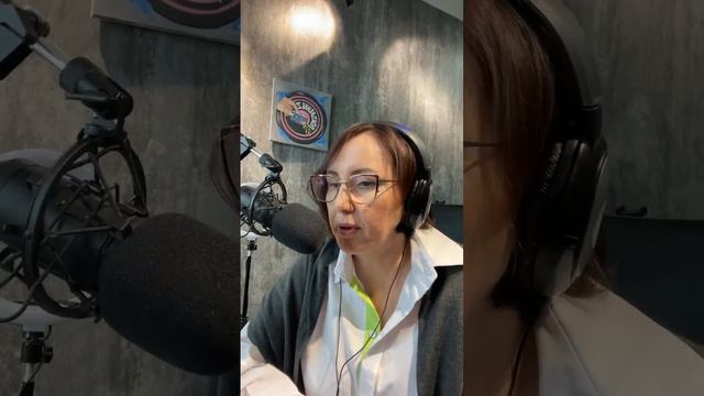 Елена Игнатьева на Рай Радио 📻 Тема эфира: «Как стать психологом?» смотреть онлайн
