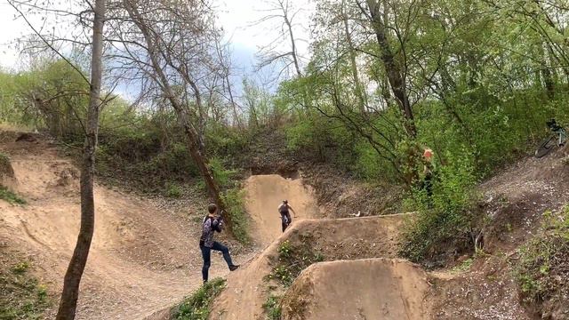 Кто сломал все дерты или почему Мишаня огогодник и Валик мп4 захейтили то что мы сделали? смотреть онлайн