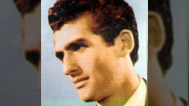 Oqtay Ağayev- Dilimdə nəğməsən vətən.mus Mobil Babayev, söz Baba Vəziroğlu смотреть онлайн