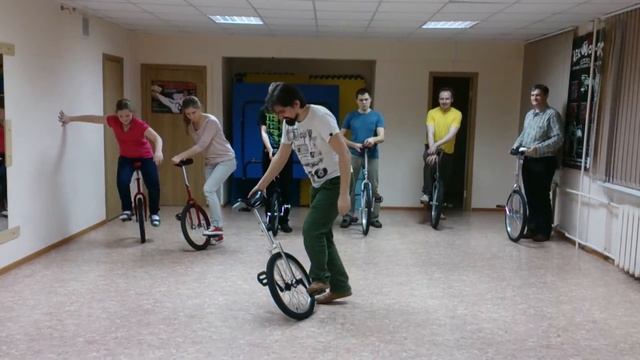 Уницикл 07.12.2013(9) смотреть онлайн