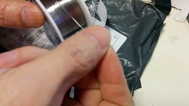 0.3mm Soldering Iron Wire Reel from banggood.com смотреть онлайн