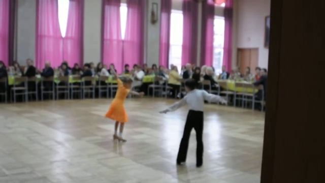 Алексей и Соня.Новогодний корпоратив в техникуме. Джайв. смотреть онлайн