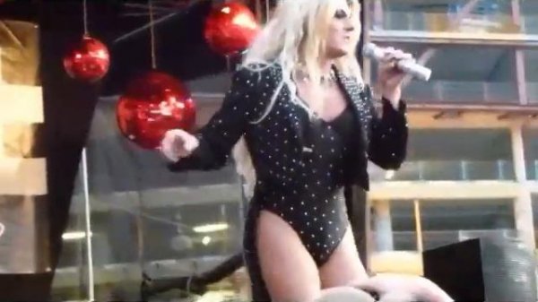 Miss Showtime - Sanne Salomonsen