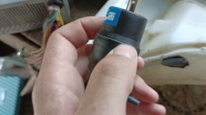 Не работает омыватель лобового стекла-Восстанавливаю систему Рено Меган 1