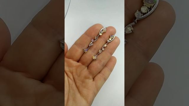 Серьги "Веросса", нат. Опалы,серебро, золото смотреть онлайн