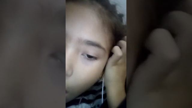 Наушники стоят 44 р. В галамарте смотреть онлайн