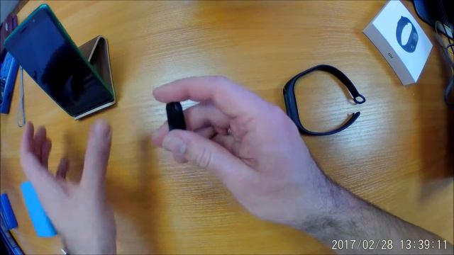 Original Xiaomi Mi Band 2 смотреть онлайн
